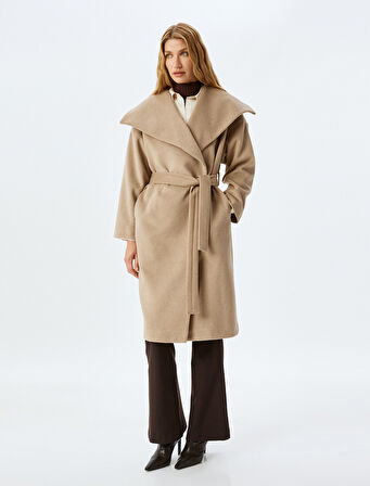 Cepli Kuşak Kemer Detaylı Geniş Şal Yaka Uzun Kaşe Kaban