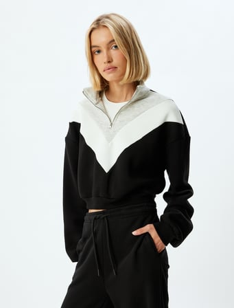 Renk Bloklu Dik Yaka Üç İplik Şardonlu Yarım Fermuarlı Crop Sweatshirt