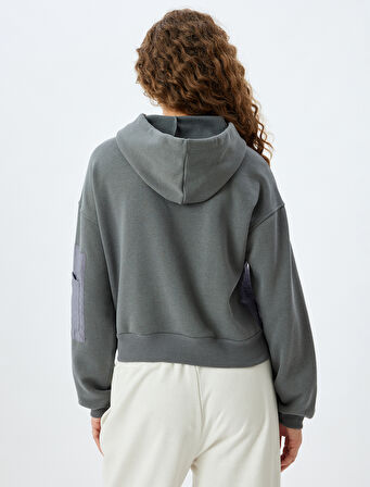 Şardonlu Kapüşonlu Sweatshirt Fermuar Cep Detaylı Rahat Kalıp