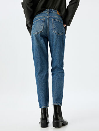 Normal Bel Cepli Düğmeli Pamuklu Mom Fit Kot Pantolon