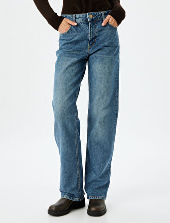 Normal Bel Cepli Düğmeli Pamuklu Mom Fit Kot Pantolon