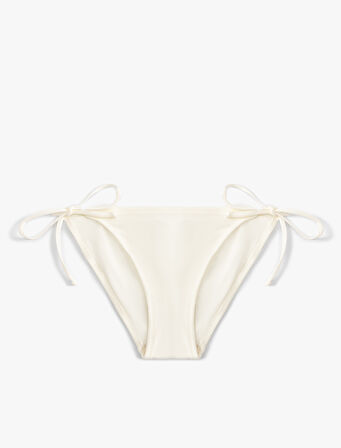 İpli Bikini Altı Yanları Bağlamalı