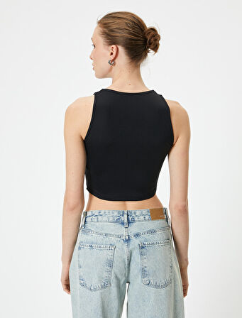 Crop Atlet Pencere Detaylı Bisiklet Yaka Slim Fit