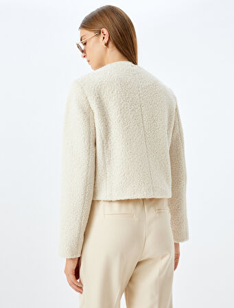 Kapaklı Cep Detaylı Yakasız Crop Tüvit Blazer Ceket 