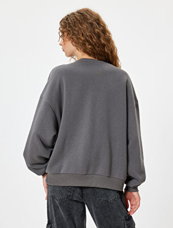 Oversize Sweatshirt Kelebek Baskılı Bisiklet Yaka Şardonlu