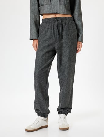 Jogger Pantolon Beli Bağcıklı Cep Detaylı Kırçıllı