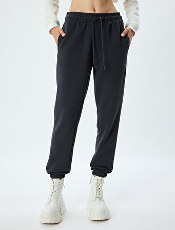 Jogger Eşofman Altı Cep Detaylı Bağcıklı Standart Bel