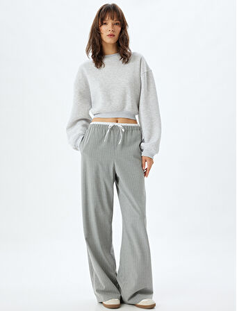 Basic Crop Sweatshirt Bisiklet Yaka Üç İplik Şardonlu