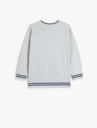 Sweatshirt Uzun Kollu Bisiklet Yaka Baskı Detaylı