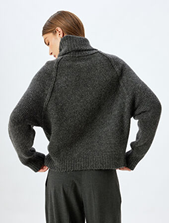 Yün Karışımlı Oversize Örgü Kazak Balıkçı Yaka Uzun Kollu