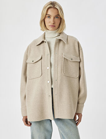 Kapaklı Cepli Yumuşak Dokulu Uzun Kollu Gömlek Ceket