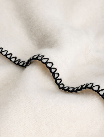 Basic Atkı Dikiş Detaylı