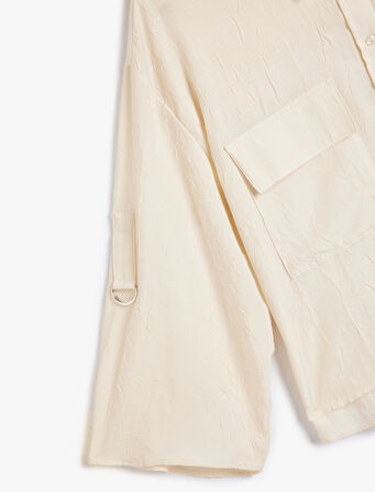 Kapaklı Çift Cepli Dokulu Geniş Uzun Kollu Gömlek