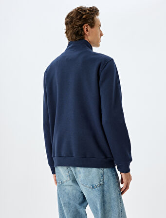 Uzun Kollu Şardonlu Pamuklu Yarım Fermuarlı Baskılı Sweatshirt