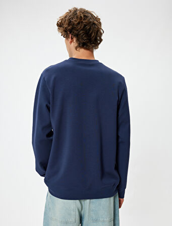 Bisiklet Yaka Sweatshirt Minimal Baskılı Basic İnterlok Kumaş Pamuk Karışımlı