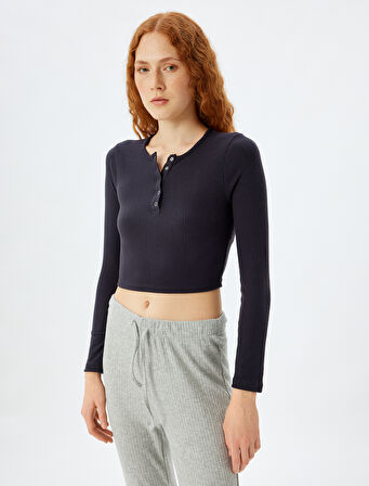 Uzun Kollu Yuvarlak Yaka Düğmeli Örme Crop Pijama Üstü