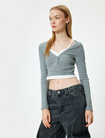 Uzun Kollu Tişört Düğmeli V Yaka Atlet Detaylı