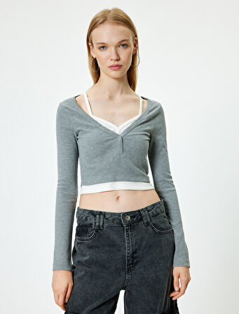 Uzun Kollu Tişört Düğmeli V Yaka Atlet Detaylı