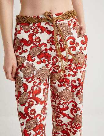 Koton X Melis Ağazat - Kemerli Çiçek Desenli Pantolon
