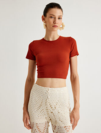 Koton X Melis Ağazat - Crop Tişört Arkası Pencere Detaylı Bağlamalı Kısa Kollu Yuvarlak Yaka