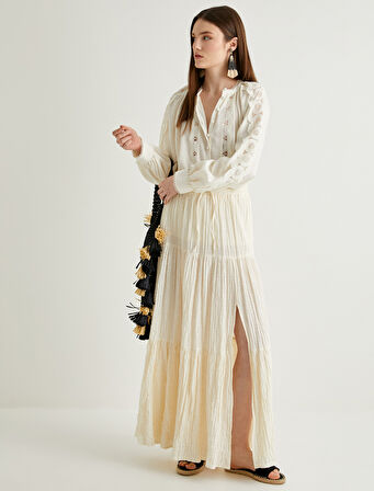 Koton X Melis Ağazat - Dantelli Düğmeli Hakim Yaka Bluz