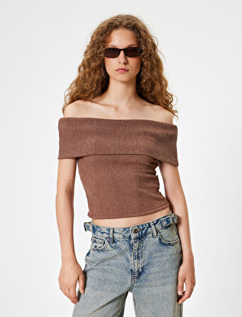 Madonna Yaka Crop Bluz Kısa Kollu Bürümcük Dokulu Slim Fit