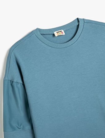 Sweatshirt Uzun Kollu Bisiklet Yaka Cep Detaylı Pamuklu