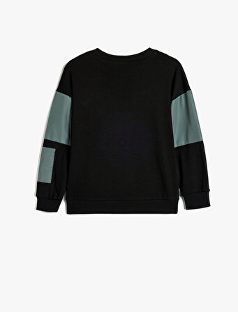 Sweatshirt Uzun Kollu Bisiklet Yaka Cep Detaylı Pamuklu