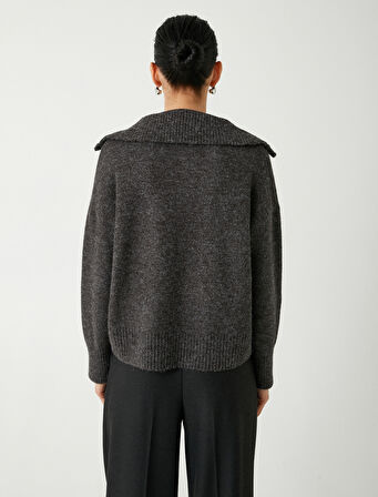 Yarım Fermuarlı Triko Kazak Dik Yaka Uzun Kollu