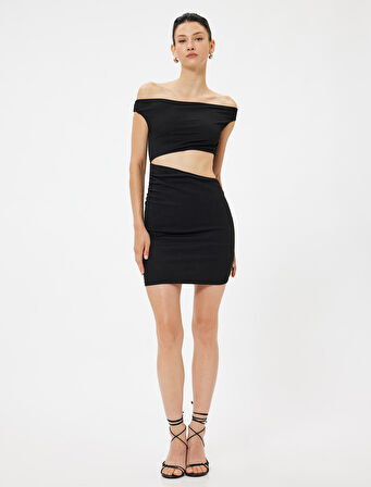 Omzu Açık Mini Elbise Pencere Detaylı Slim Fit