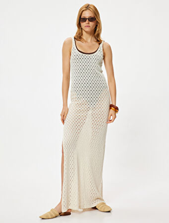 Kroşe Plaj Elbisesi Uzun Kolsuz Yuvarlak Yaka Yırtmaç Detaylı