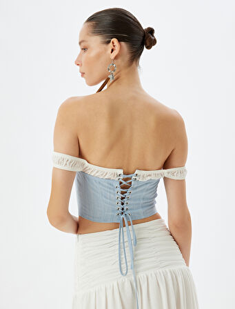 Crop Bluz Düğmeli Kayık Yaka Omzu Açık Slim Fit