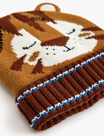 Kaplanlı Bere Kulak Aplike Detaylı