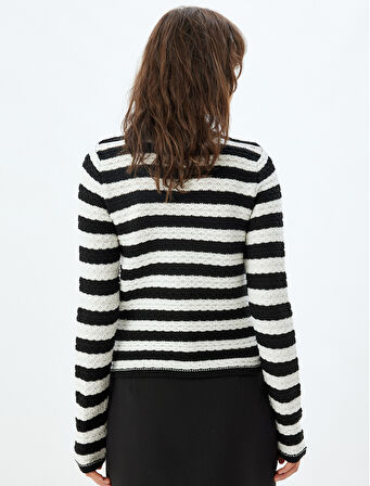 Örgü Hırka Yuvarlak Yaka Uzun Kollu Gold Düğmeli