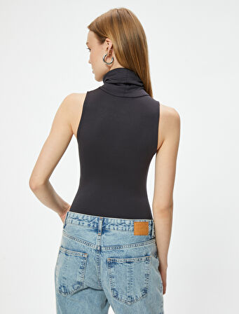Boğazlı Atlet Kolsuz Slim Fit