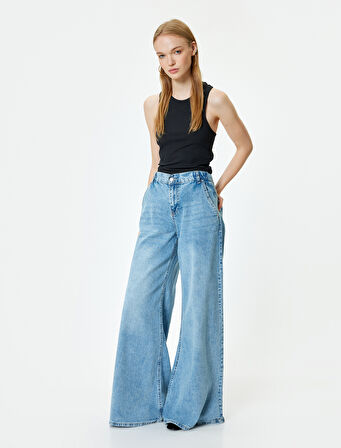 Halter Yaka Atlet Fitilli Sırt Detaylı Kolsuz Slim Fit