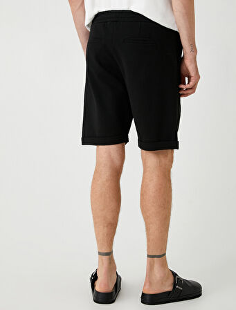 Bermuda Şort Cep Detaylı Katlamalı Paça Pamuk Karışımlı