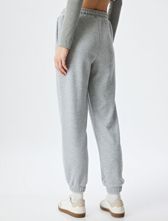 Beli Bağlamalı Cep Detaylı Nervürlü Jogger Pantolon