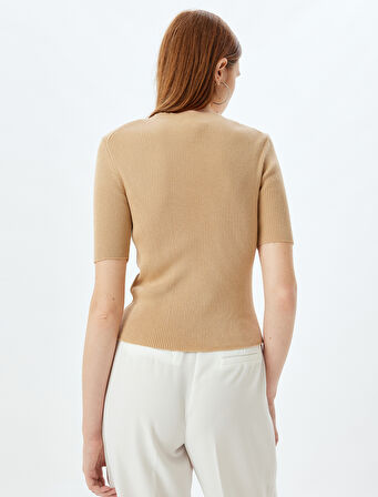 Kısa Kollu Triko Kazak Hafif Dik Yaka