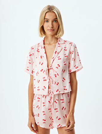 Fiyonk Bağlamalı Kiraz Baskılı Kısa Kollu Crop Pijama Üstü