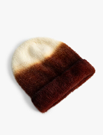 Örgü Bere Renk Bloklu Yumuşak Dokulu Katlama Detaylı