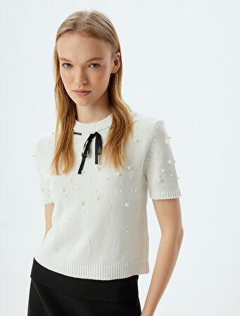 Fiyonklu Kazak İnci Detaylı Kısa Kollu Bisiklet Yaka