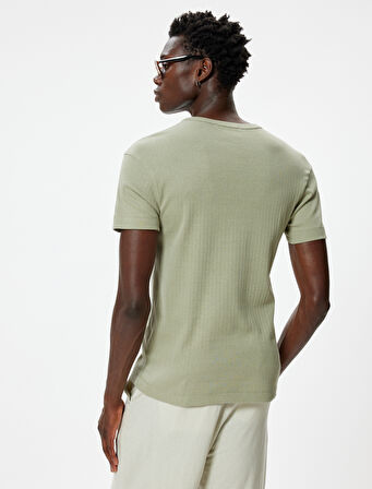 Basic Tişört Slim Fit Dokulu Kısa Kollu