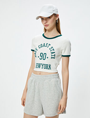 Crop Tişört Kaşkorse Kolej Baskılı Bisiklet Yaka Slim Fit
