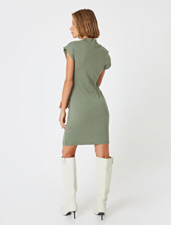 Mini Kalem Elbise Dik Yaka Kısa Kap Kol Drapeli Slim Fit Pamuklu