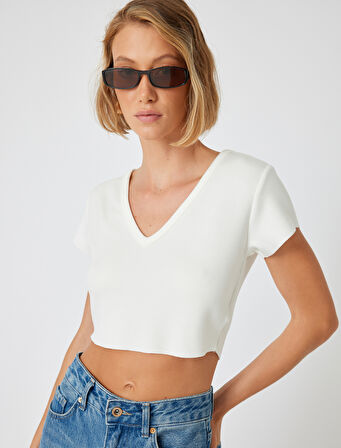 Crop Viskon Tişört V Yaka Kısa Kollu Slim Fit