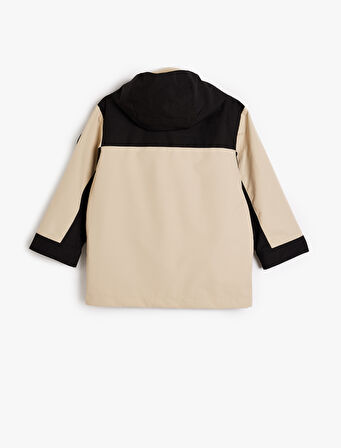 Su İtici Kayak Montu Kapşonlu Kapaklı Cep Detaylı Rüzgar Kapaklı 