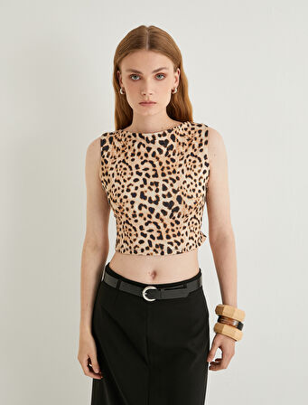 Leopar Desenli Crop Üst Kolsuz Arkası Pencere Detaylı