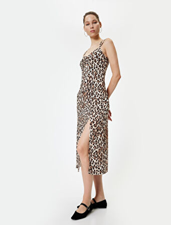 Midi Elbise Askılı Leopar Desenli Yırtmaçlı Degaje Yaka Slim Fit 