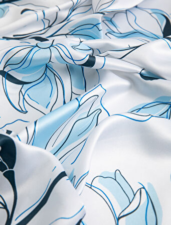 Fular Kare Çiçekli Desenli